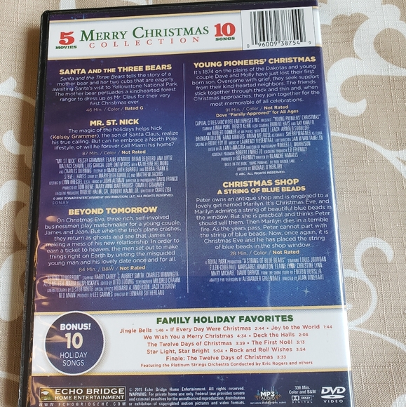 Bundle of Three Christmas Collection Dvds - Picture 5 of 7